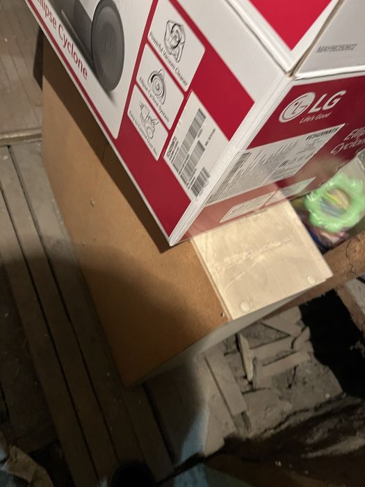 Женский столик с зеркалом