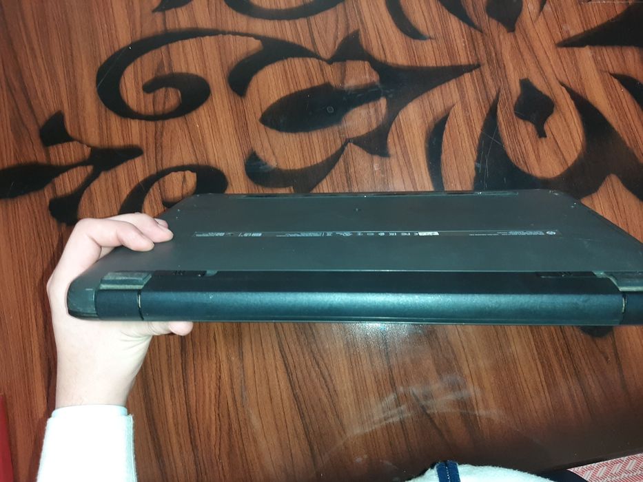 Noutbuk HP yaxshi ishlaydi