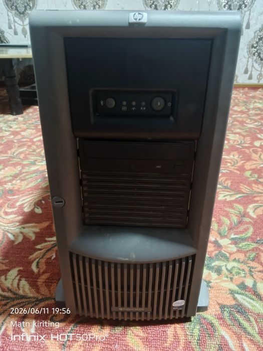 Server HP Sotiladi