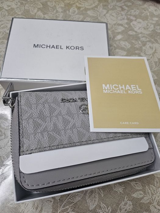 Продам кошелёк Michael kors оригинал
