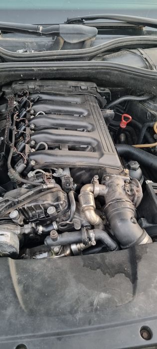 Se vinde motor 3.0 218 cp