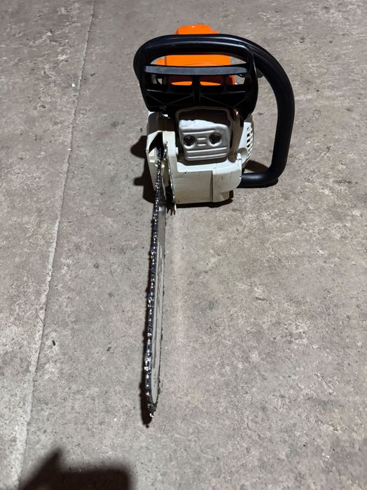 Vând Drujbă STIHL271