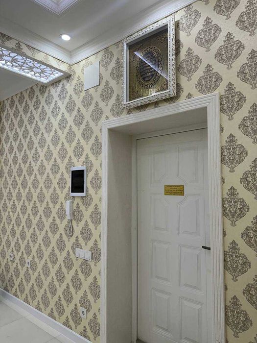 Срочно продаётся 3-х комнатная Новая квартира 96 кв.м 5-й этаж,