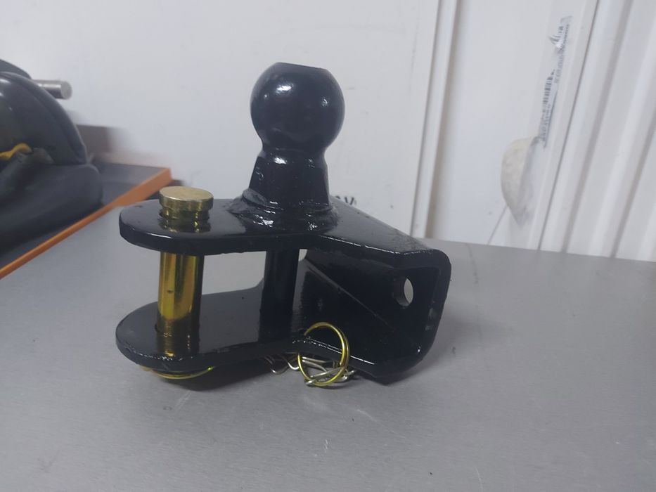 Cupla remorcare tractoare si utilaje, sarcina max. 2.5 tone.