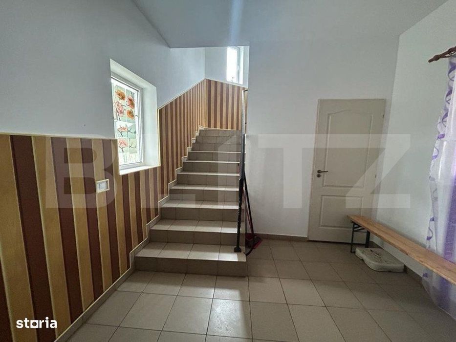 Proprietate cu potential pentru sali evenimente-hotel-restaurant, Fras