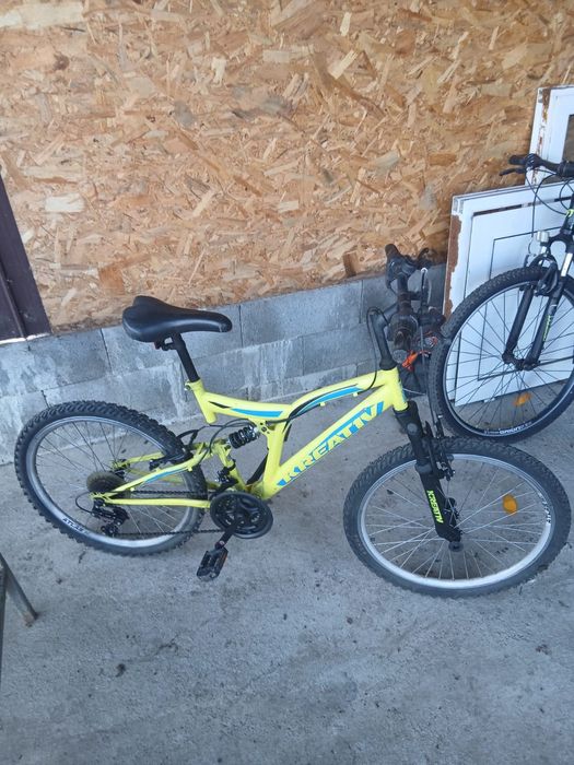 Vând biciclete,2+1 gratis