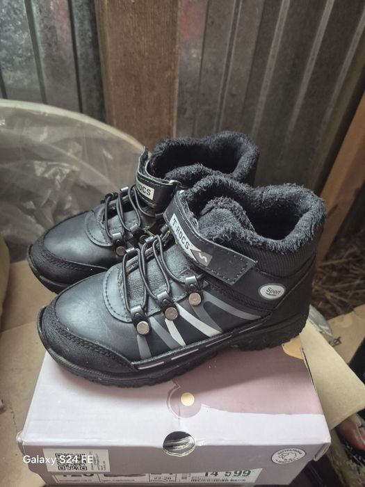 Продам детские обуви