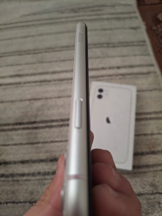 iPhone 11 идеал срочно