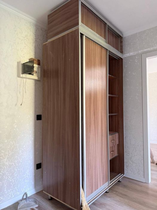Продам шкаф купе