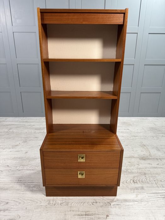 Шкаф скрин с надстройка от 60-те Р236