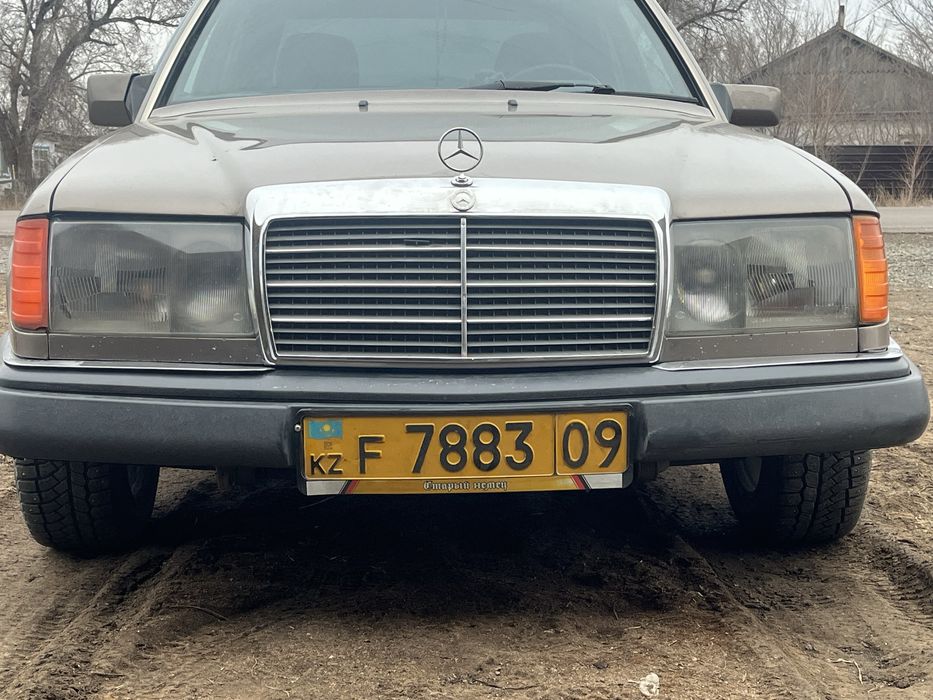 Mersedes-Benz w124 /102/ 2.3