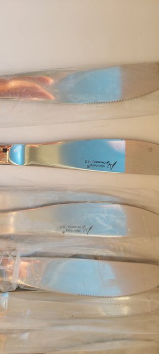 Продам сервировочные ножи