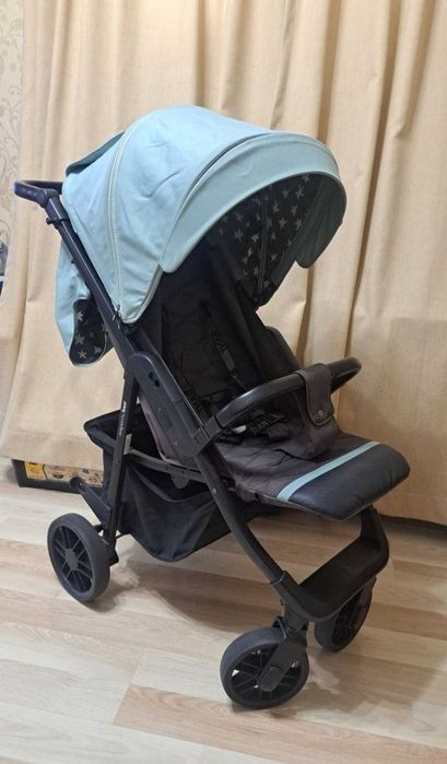 Детская коляска. В отличном состоянии