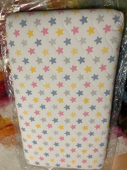 Продавам детски матрак 62 x 110 - намален