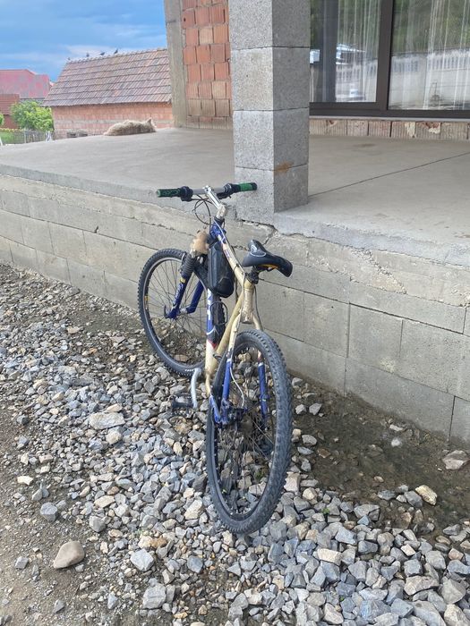 Vând bicicletă gigant sau schimb cu trotineta electrică sau cu altă bicicletă