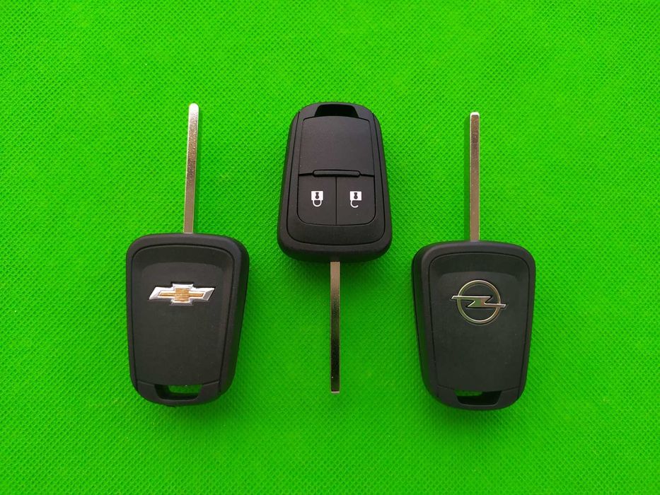 Кутия кутийка за ключ дистанционно Опел Opel Astra Corsa Insignia Meriva Vectra Zafira Chevrolet Шевролет Cruze Aveo Spark Orlando Epica 2 / 3 бутона
