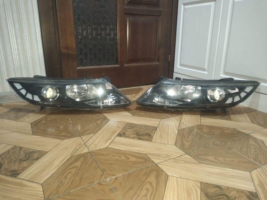 Фара Кия К5 оригинал