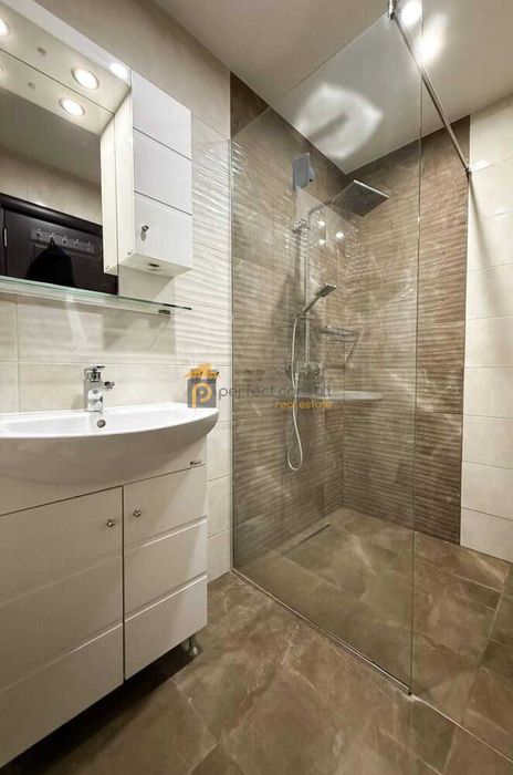 Тристаен апартамент Кършияка