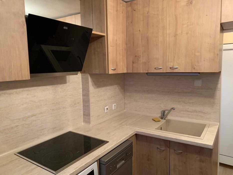 Дава се под наем Двустаен апартамент в София, Център - 60 кв.м за 600 € - Снимка #2