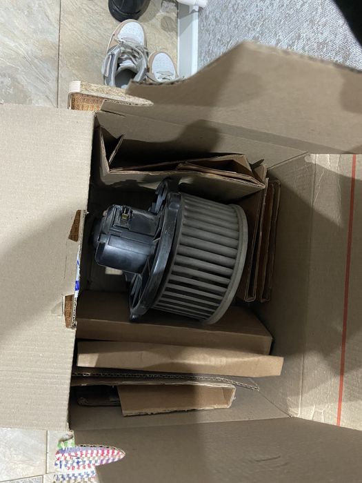 Продам мотор печки на KIA Spectra