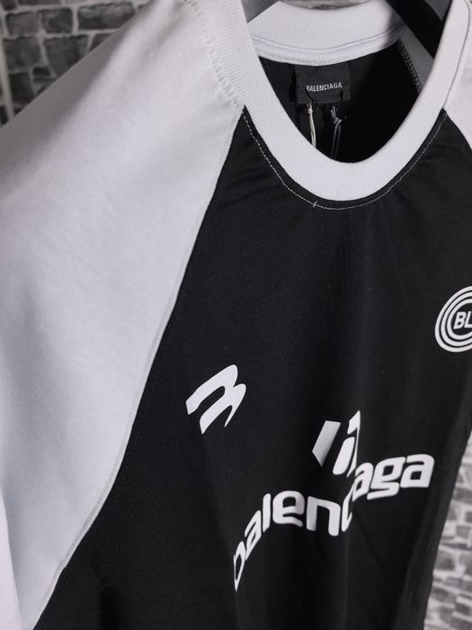 Balenciaga тениска НАМАЛЕНА