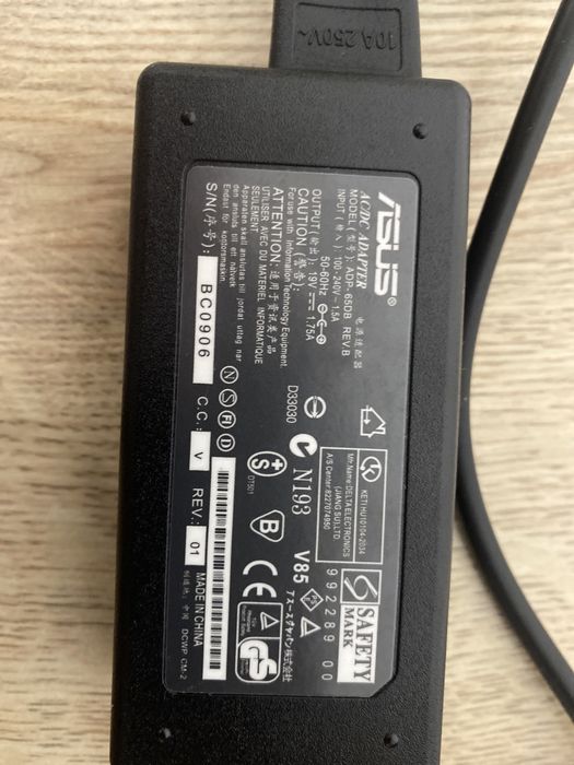 Зарядка для ноутбука Asus