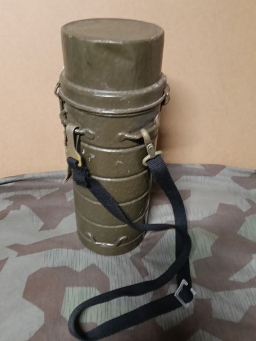 Cutie mască gaze militară germană