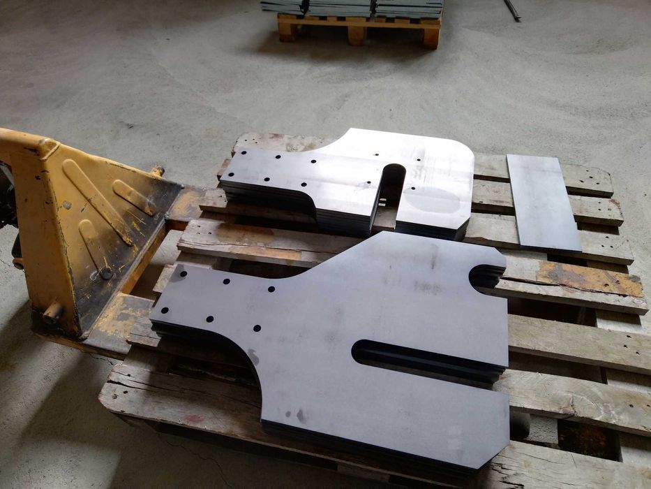 Servicii de debitare tabla cu laser