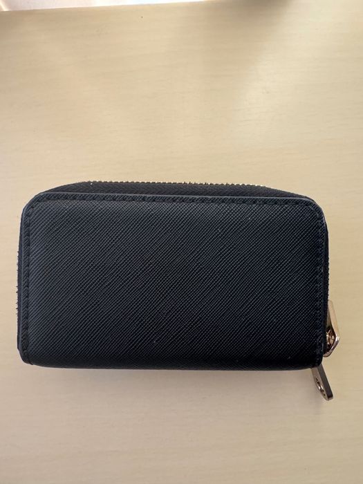 Дамско портмоне Guess