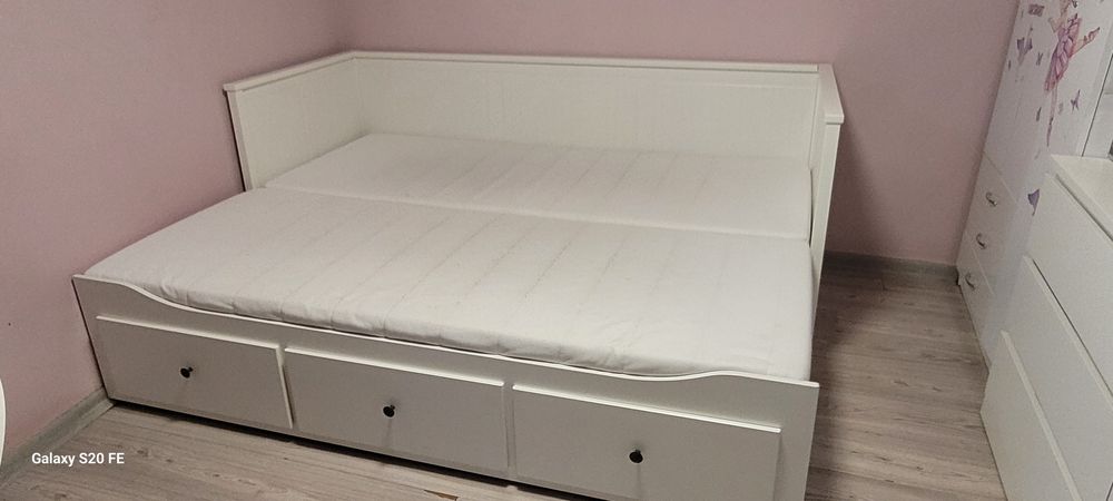 Pat cu cadru divan 3 sertare Hemnes