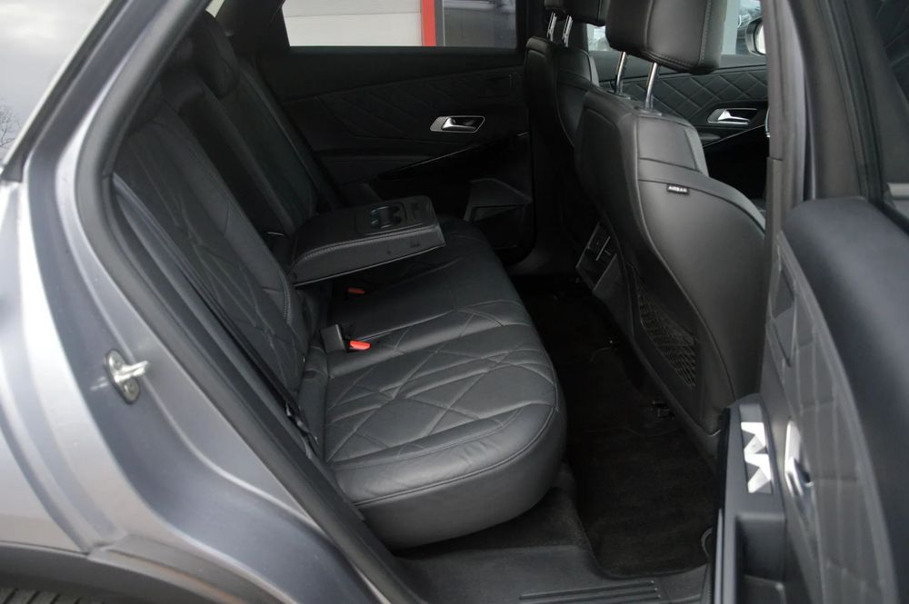 DS Automobiles DS 7 Crossback Scaune incalzite-ventilate/Masaj/Distronic/Faruri LED/Lumini ambient