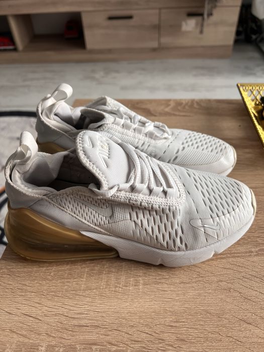 Оригинални маратонки Nike Air Max 270/ 37.5 номер