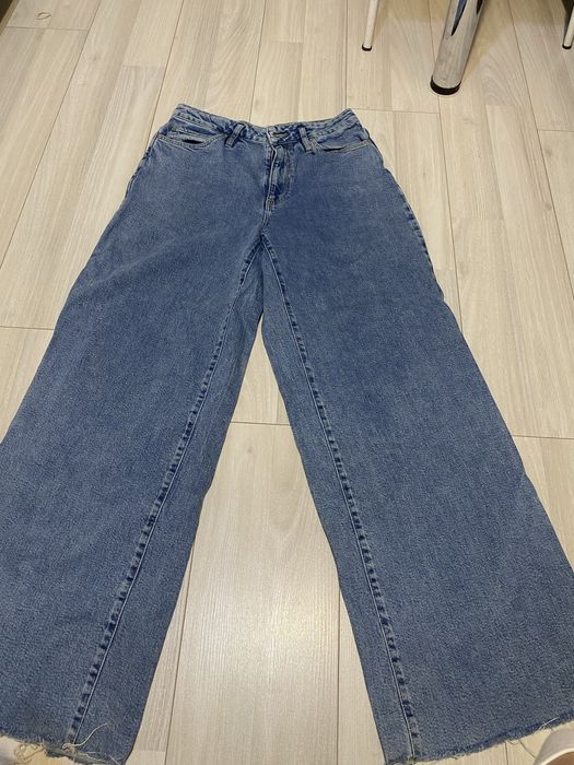 джинсы, носились пару раз