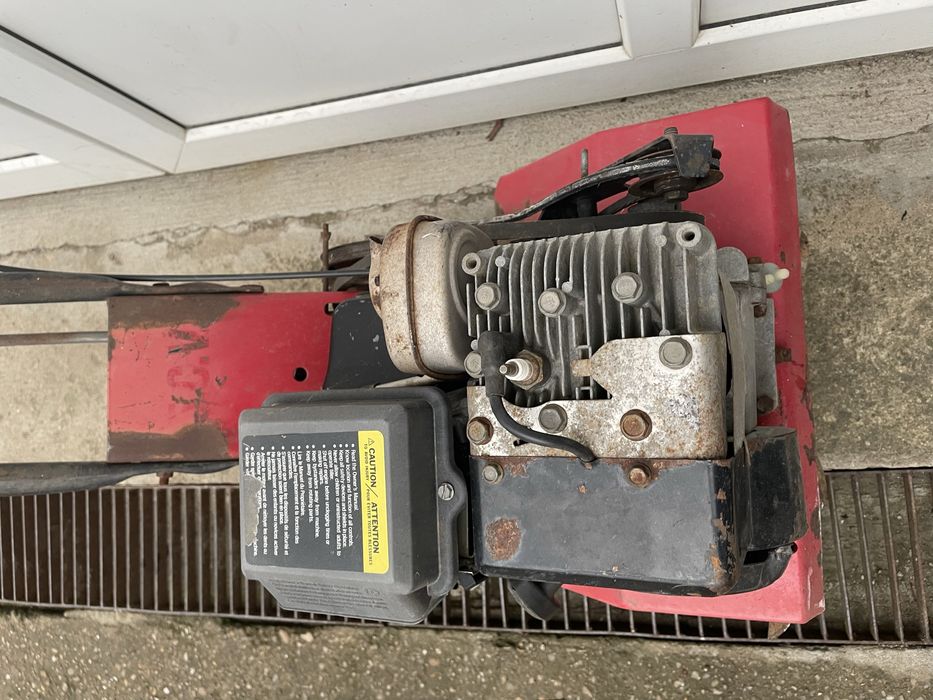 Motocultor  BESTGREEN pe benzina