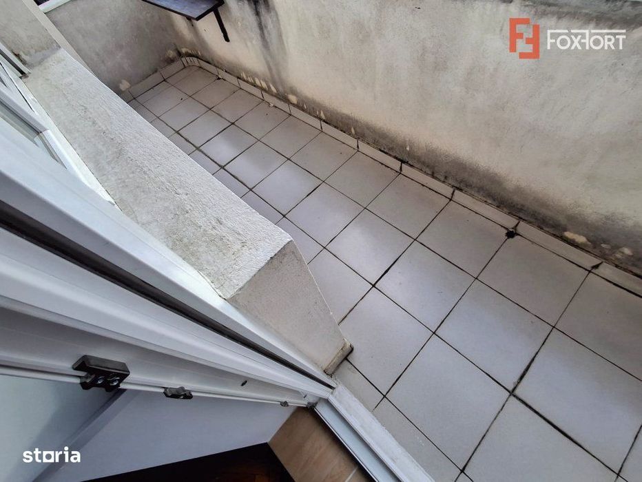 Apartament 3 camere decomandat de inchiriat la casa, zona Crisan