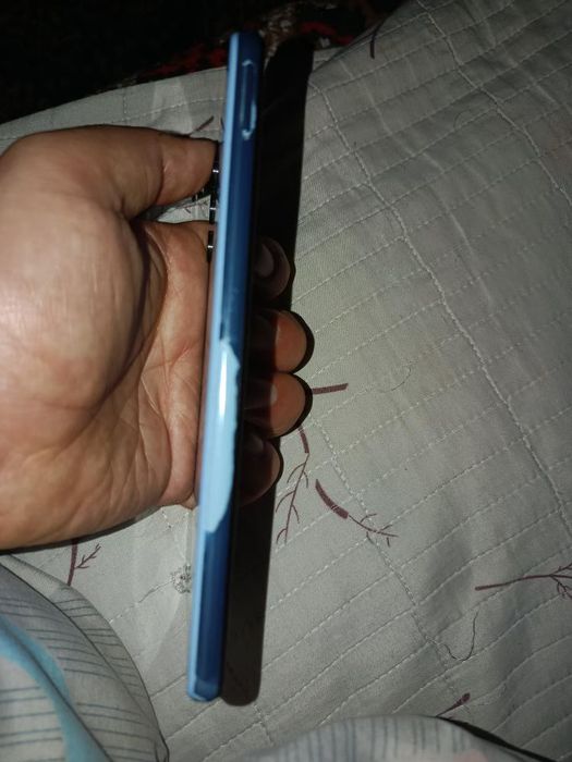 Samsung A32 128 xotira ekran almashmagan