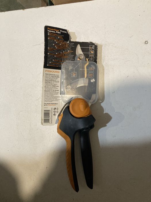 Foarfeca FISKARS PowerGear P961, L, otel