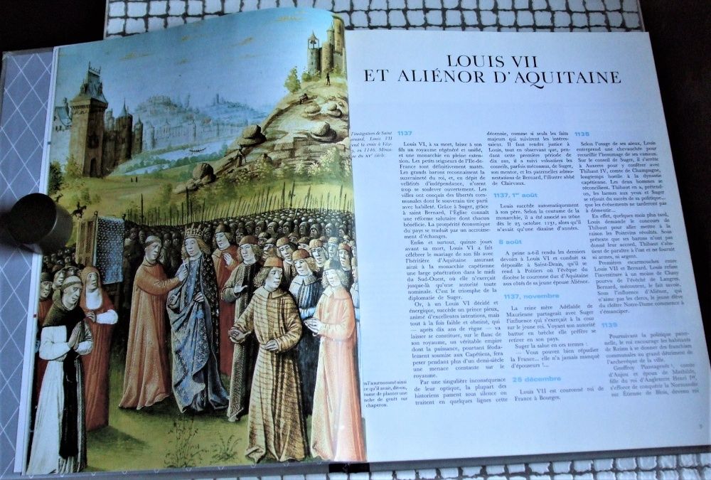 2 Albume cu ”Histoire de la France et des français au jour le jour"