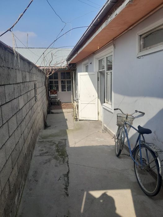 Ховли уй сотилади