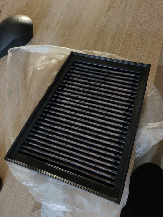 K&M Filtru aer FORD FIESTA VI Van 1.6 TDCi diesel 90 cai KN FILTERS 33