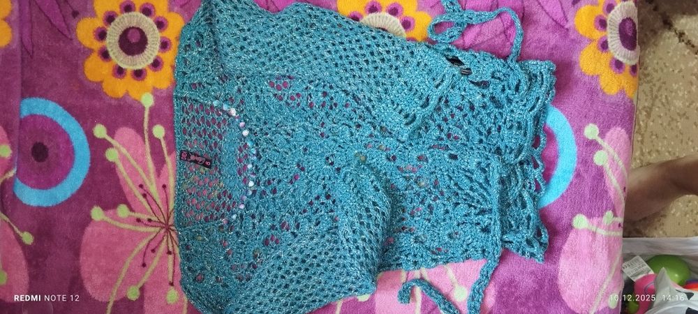 Bluza fetite.      .