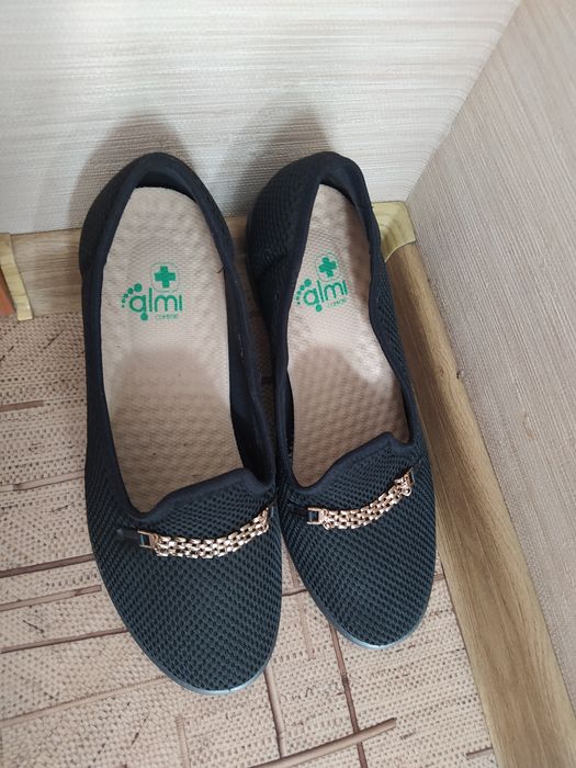 Туфли  сеточки  новые