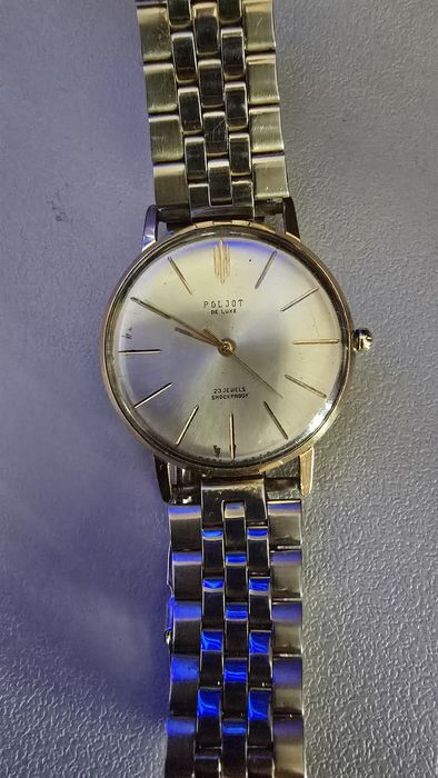 Продам часы Poljot de luxe 23 камнями