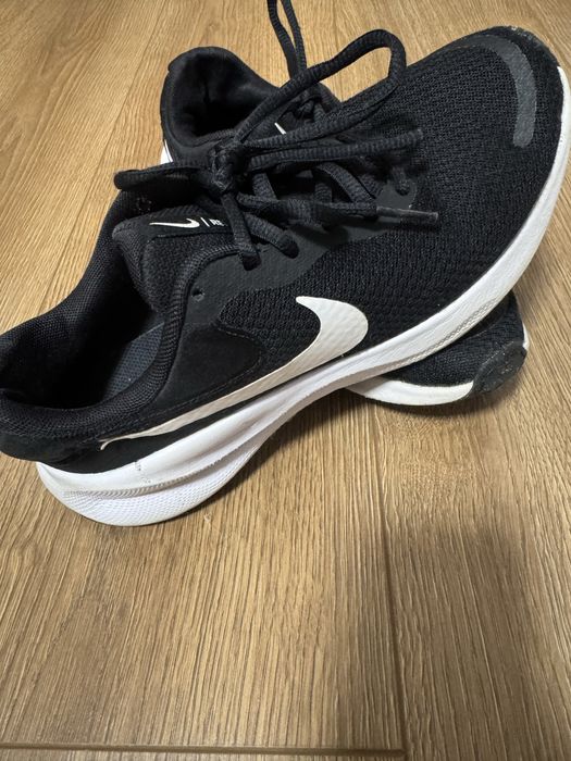 Nike Rwvolution 7