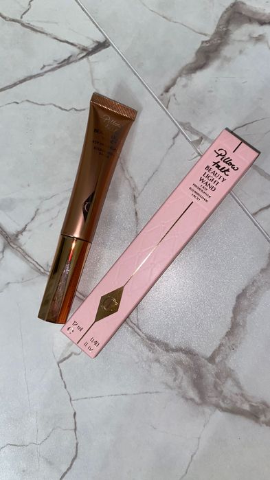 Charlotte Tilbury Highlighter Pillow Talk