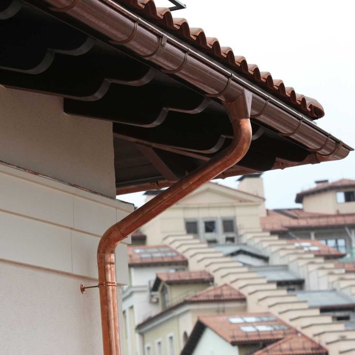 Слив ,водосточная система,