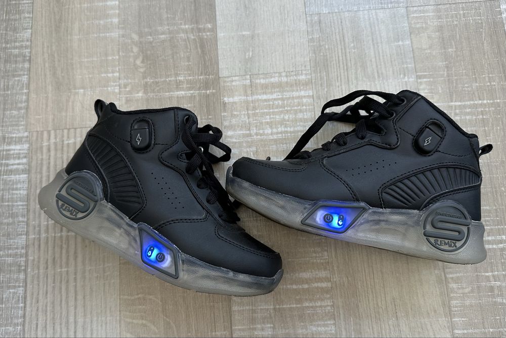 Ghete Skechers copii cu lumini