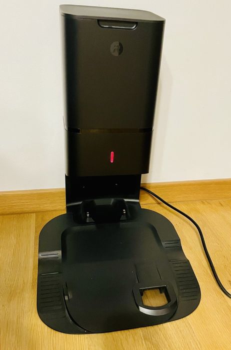 Прахосмукачка iRobot i7+