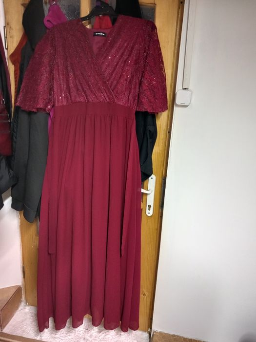 Rochie eleganta de petrecere