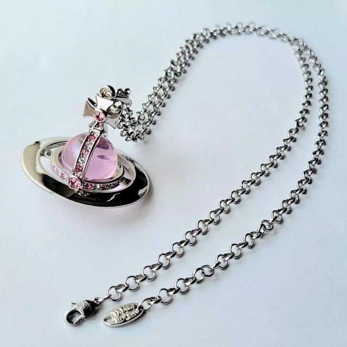 Vivienne Westwood Колие